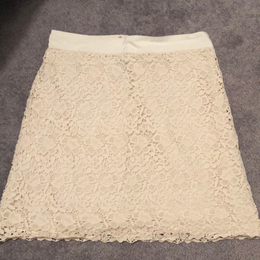 Lace Loft skirt